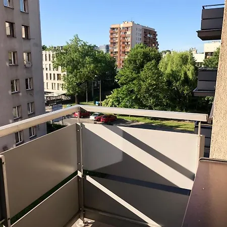 شقة Cozy Close To The City Center